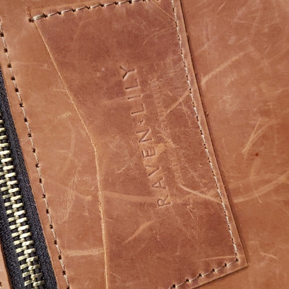 Raven + Lily Bags Raven Lily Distressed Natural Leather Carry All